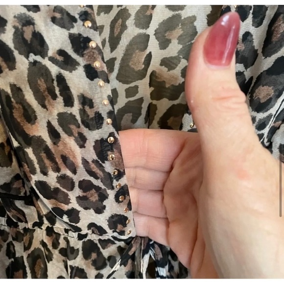 Victoria's Secret Sz XS S Long Leopard Print Sheer Ruffled Robe Jacket Cover-Up - Picture 5 of 16